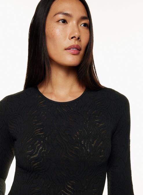 長袖クルーネックボディスーツ P2L801659 Aritzia Shapelace Crew Longsleeve Bodysuit