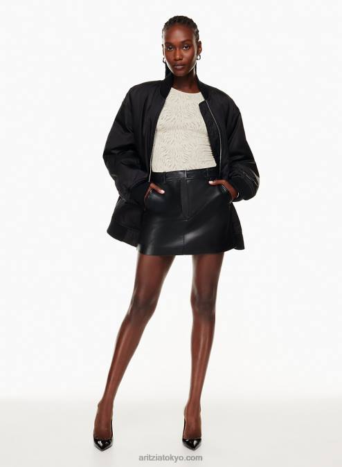 長袖クルーネックボディスーツ P2L801660 Aritzia Shapelace Crew Longsleeve Bodysuit