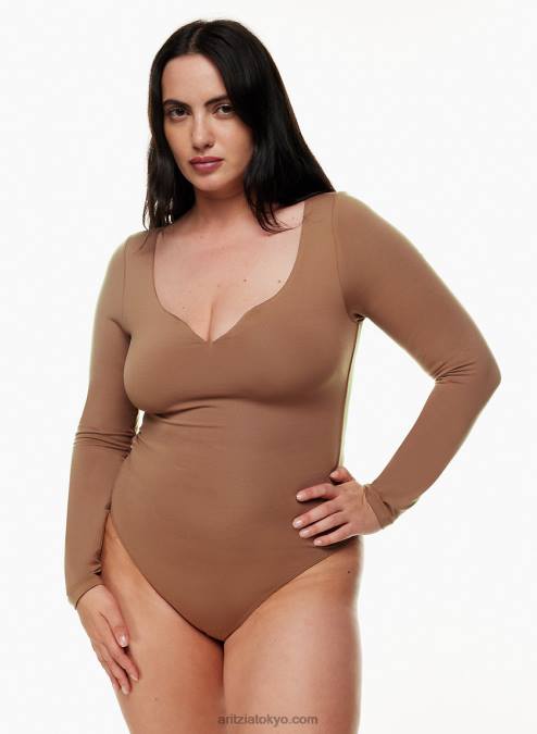 ノッチフロントボディスーツ P2L802127 Aritzia Leone Contour Bodysuit
