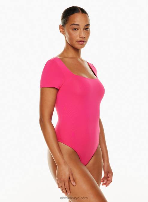 スクエアネック ティー ボディスーツ P2L804904 Aritzia Contour Squareneck Shortsleeve Bodysuit