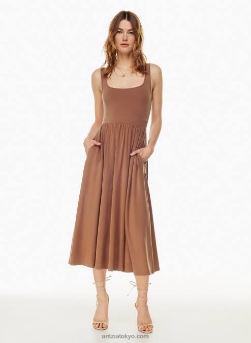 スクエアネックミディタンクドレス P2L805708 Aritzia Market ミディドレス