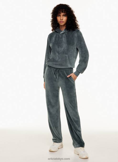 ミッドライズ ストレートレッグ ベロア スウェットパンツ P2L807450 Aritzia Relaxed Velour Sweatpant