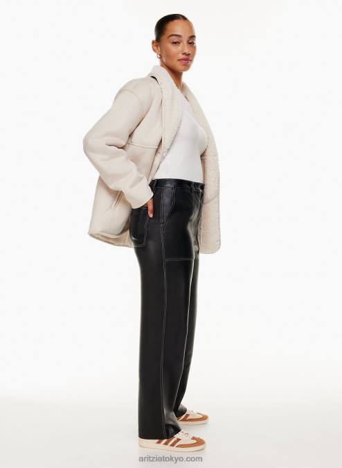 ハイウエスト ヴィーガン レザー ユーティリティ パンツ P2L807891 Aritzia Lucy Pant