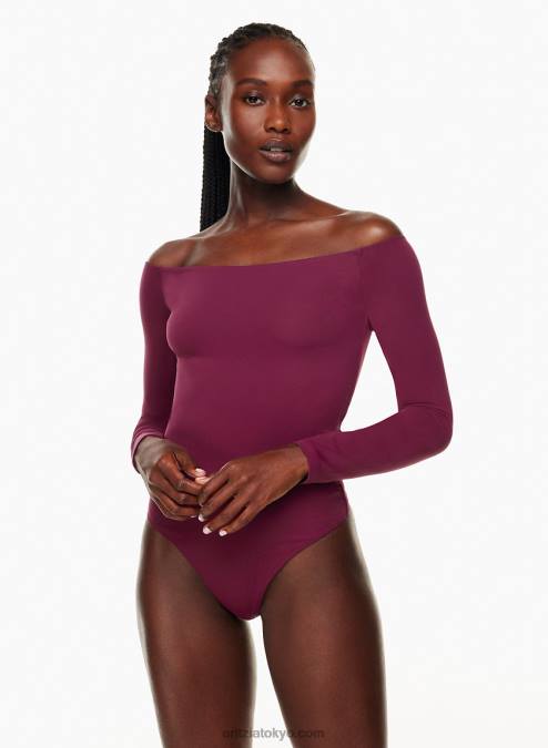オフショルダーボディスーツ P2L80853 Aritzia Contour Off-Shoulder Longsleeve Bodysuit