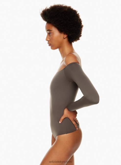オフショルダーボディスーツ P2L80856 Aritzia Contour Off-Shoulder Longsleeve Bodysuit