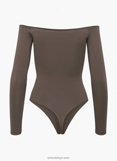 オフショルダーボディスーツ P2L80856 Aritzia Contour Off-Shoulder Longsleeve Bodysuit