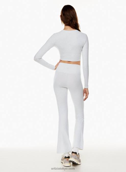 クロップド クルーネック ロングスリーブ P2L80698 Aritzia Chill Ortiz クロップド ロングスリーブ