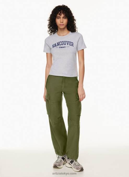 グラフィック クルーネック Tシャツ P2L801118 アリツィア モットー Tシャツ