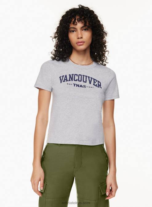 グラフィック クルーネック Tシャツ P2L801118 アリツィア モットー Tシャツ
