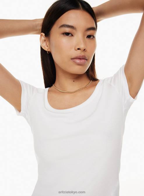スクープネックTシャツ P2L801455 アリツィア・リンツァー Tシャツ