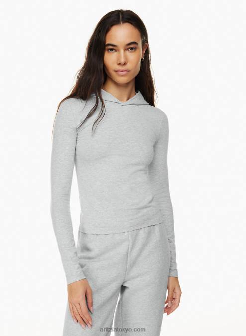 スリムフィット フード付きロングスリーブ Tシャツ P2L801823 Aritzia Chill Leslie Longsleeve
