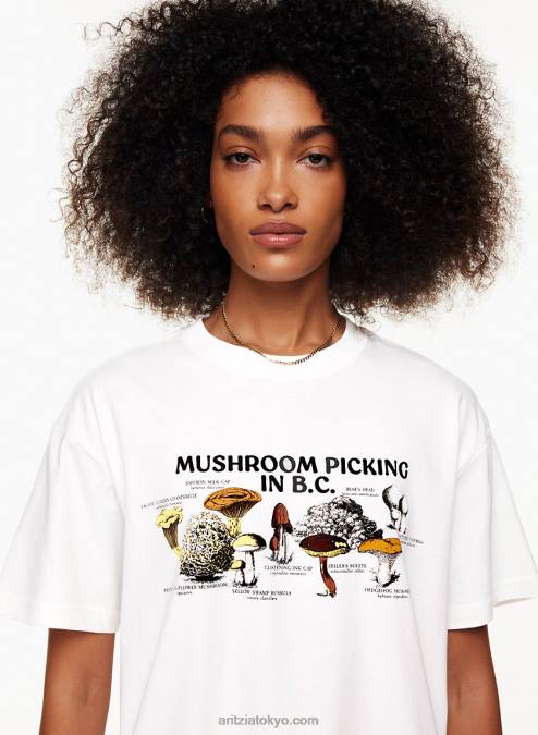 グラフィック オーバーサイズ Tシャツ P2L802188 Aritzia Davis Tシャツ