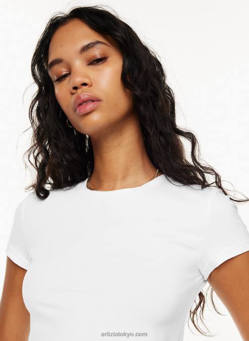 スリムフィットクルーネックTシャツ P2L80592 Aritzia Chill Ortiz Tシャツ