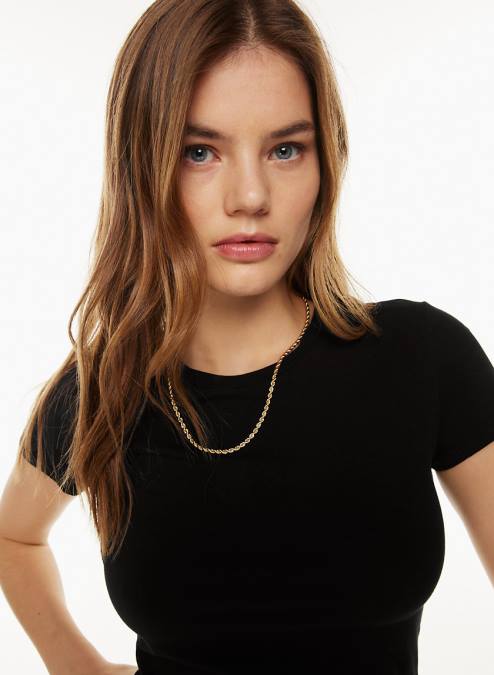 スリムフィットクルーネックTシャツ P2L80593 Aritzia Chill Ortiz Tシャツ