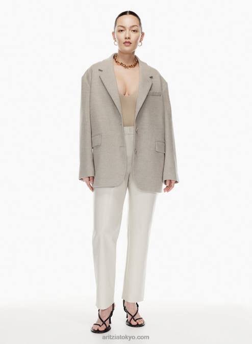 Vネックタンクボディスーツ P2L80333 Aritzia Contour Vネックボディスーツ