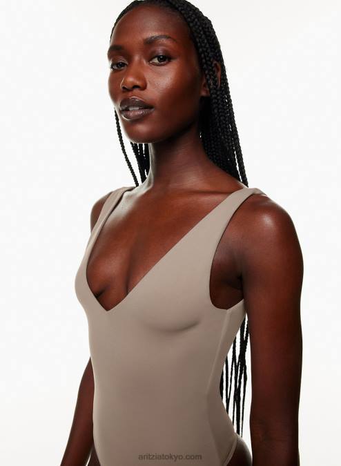 Vネックタンクボディスーツ P2L80334 Aritzia Contour Vネックボディスーツ