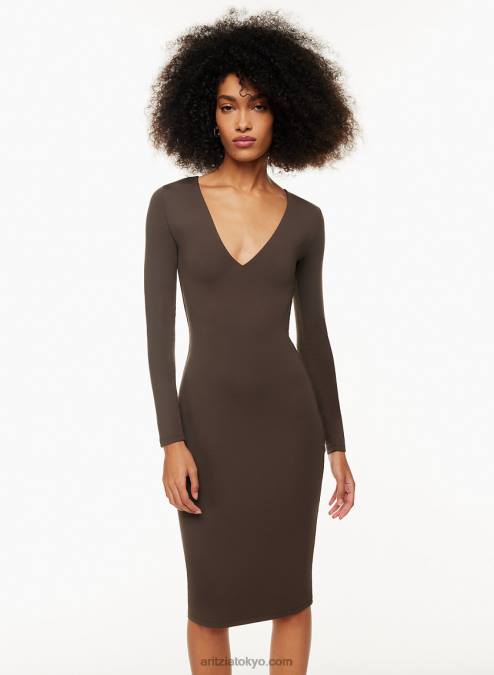 Vネックロングスリーブドレス P2L805781 Aritzia Contour Vネックロングスリーブドレス
